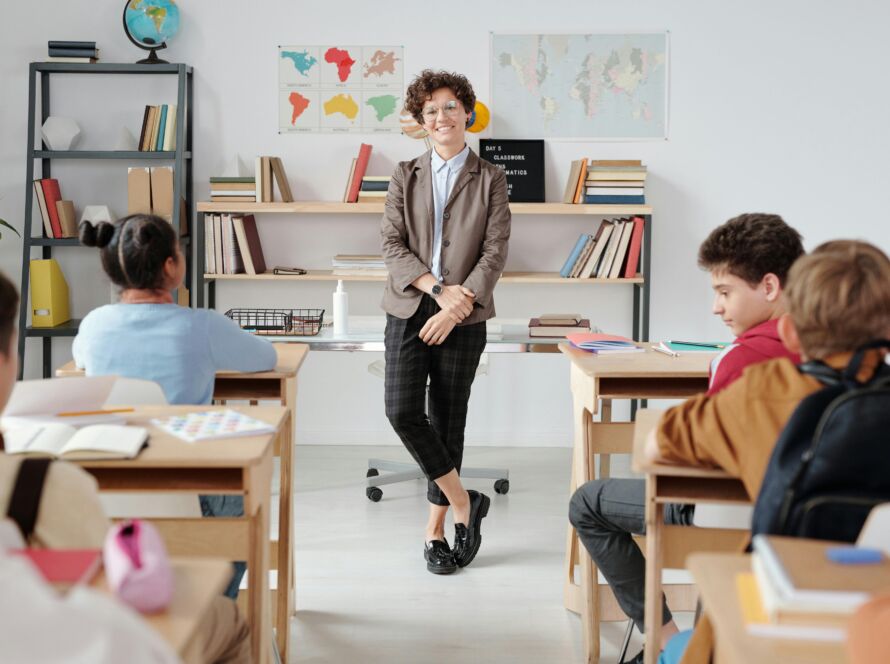Schülerfahrten Karlsruhe – sicheres Einsteigen und Abholen direkt vor der Haustür